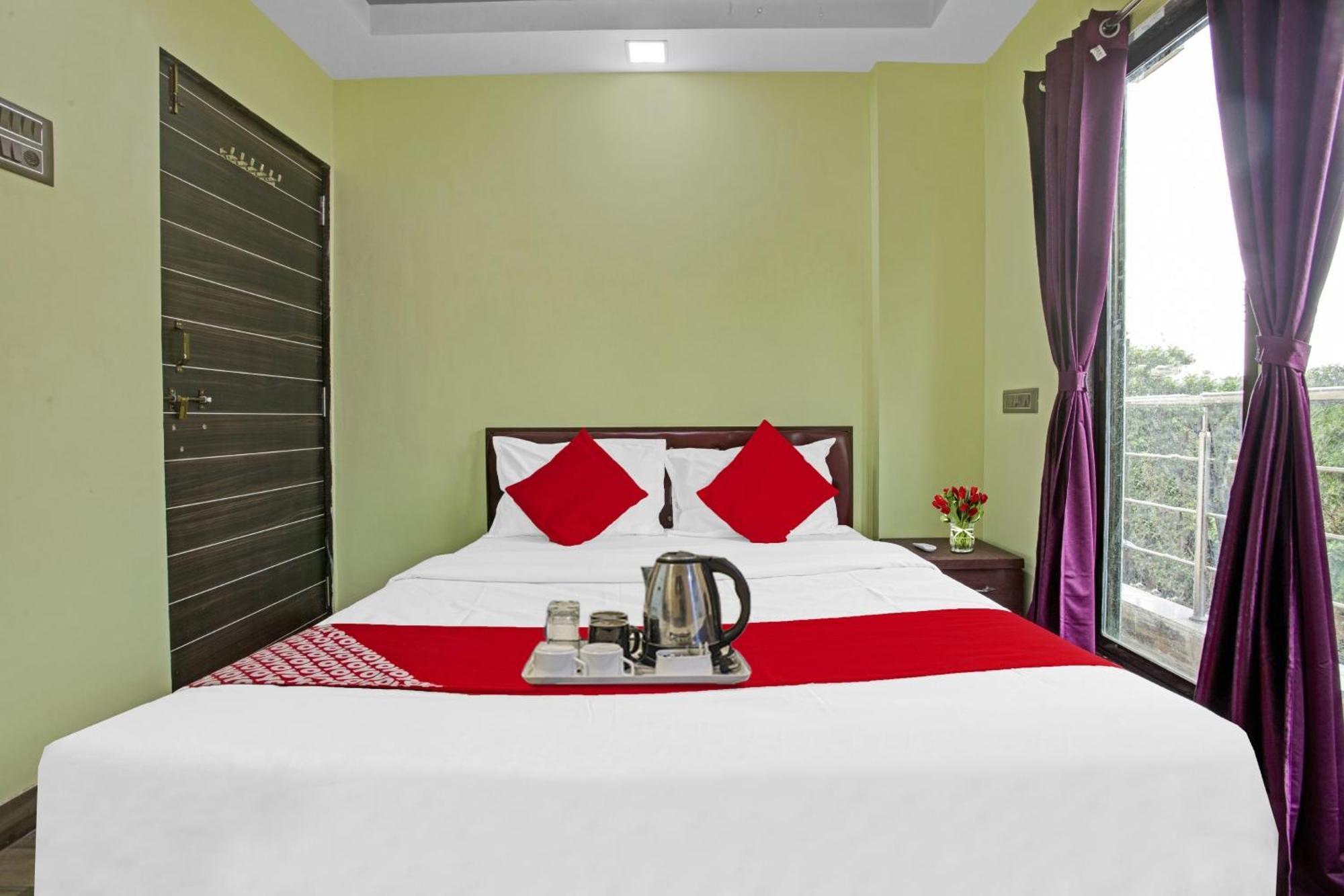 Hotel O Om Sai Residency Lodging And Boarding Taloje Luaran gambar