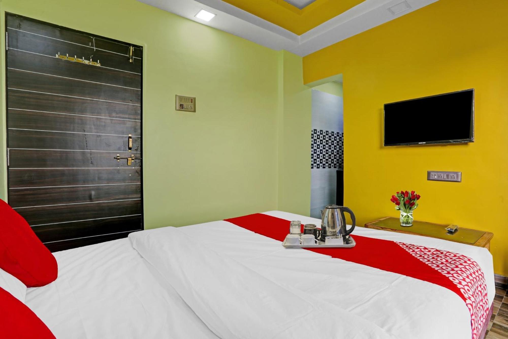 Hotel O Om Sai Residency Lodging And Boarding Taloje Luaran gambar