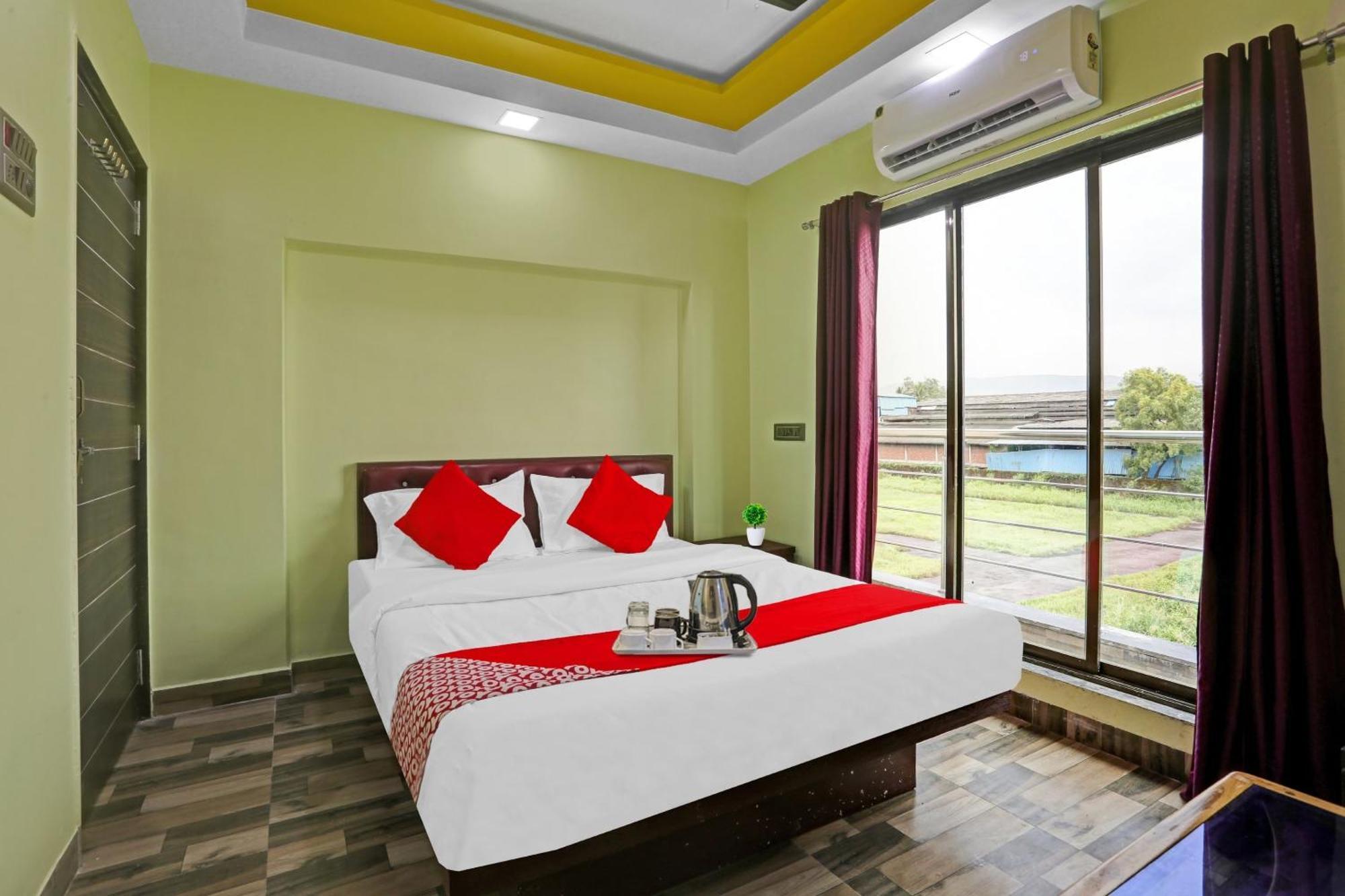 Hotel O Om Sai Residency Lodging And Boarding Taloje Luaran gambar
